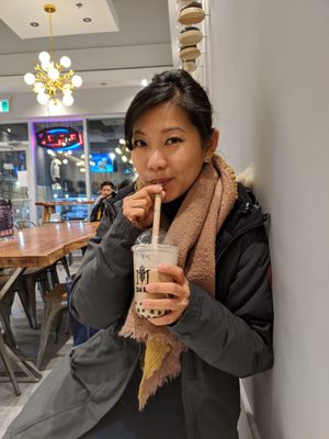 M Chá Bar (Hwy400 & Rutherford) by null