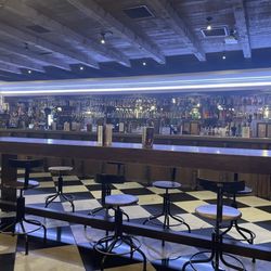 Ghillie Dhu - Bar area