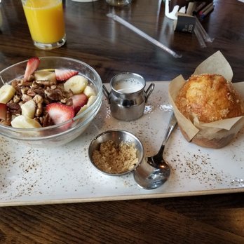 First Watch - Oatmeal! - Breakfast & Brunch Near Me - Newtown Square, Pennsylvania