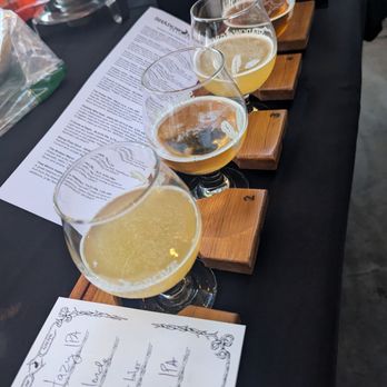 Shadow Grove Brewing - Breweries Near Me - San Fernando, California Shadow Grove Brewing - Breweries Near Me - San Fernando, California