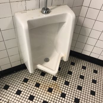 Steak ’n Shake - This isn't "we got busy and behind on our cleaning today" dirty. This is years of neglect dirty. I told the manager, didn't care - Burgers Near Me - Palm Coast, Florida Steak ’n Shake - This isn't "we got busy and behind on our cleaning today" dirty. This is years of neglect dirty. I told the manager, didn't care - Burgers Near Me - Palm Coast, Florida