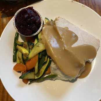 The Golden Lamb - Golden Lamb Roast Turkey Dinner - American Near Me - Lebanon, Ohio The Golden Lamb - Golden Lamb Roast Turkey Dinner - American Near Me - Lebanon, Ohio