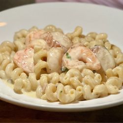 Zucchini's Restaurant - Seafood Carbonara with bacon & cream sauce
