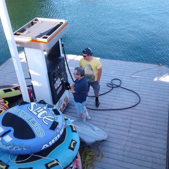 Knotty Pine Resort - Replacing the 20 ft pontoon's fuel - Resorts Near Me - Lake Almanor, California Knotty Pine Resort - Replacing the 20 ft pontoon's fuel - Resorts Near Me - Lake Almanor, California