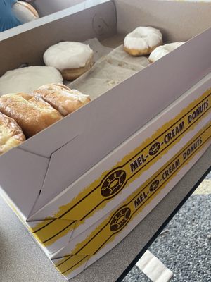 Mel-O-Cream Donuts