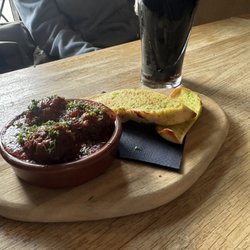 Kings Arms Hotel - Meatballs