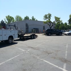 College Square Shopping Center
