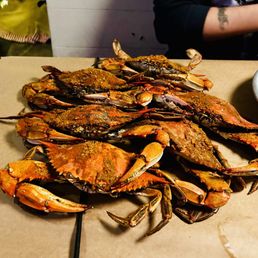 1/2 dozen XL crabs