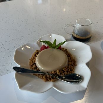 Gute Leute - Coffee & Tea Near Me - Arlington, Virginia Gute Leute - Coffee & Tea Near Me - Arlington, Virginia