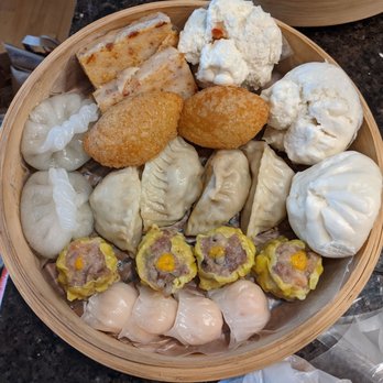 Dim Sum King - Hargow, siu mai, potstickers, fungor, football, turnip cake, chicken bun, bbq bun, meat bun - Dim Sum Near Me - Seattle, Washington Dim Sum King - Hargow, siu mai, potstickers, fungor, football, turnip cake, chicken bun, bbq bun, meat bun - Dim Sum Near Me - Seattle, Washington