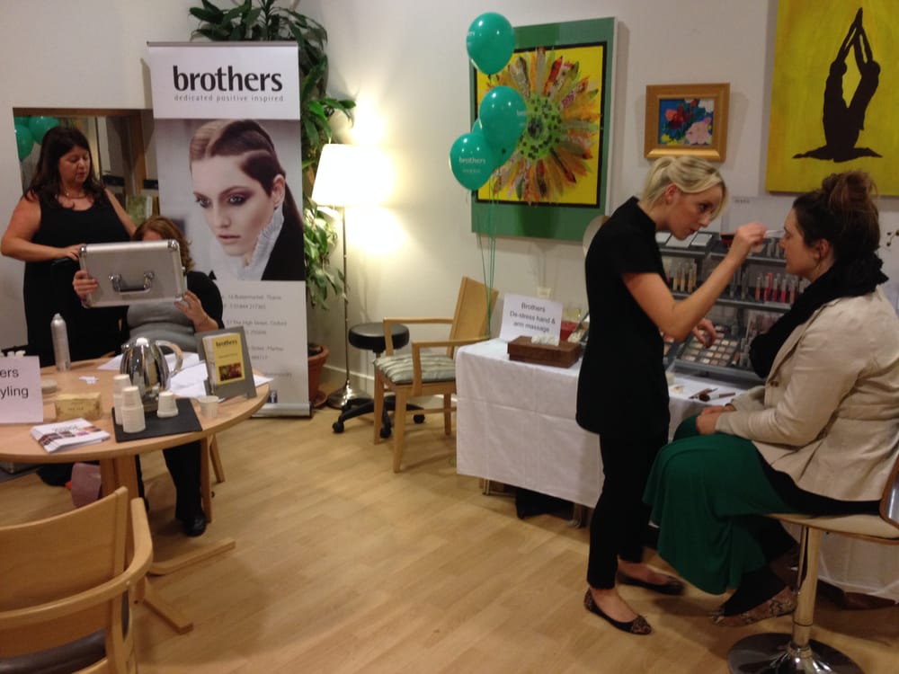 BROTHERS HAIR SALON Updated October 2024 10 Photos 57 High Street