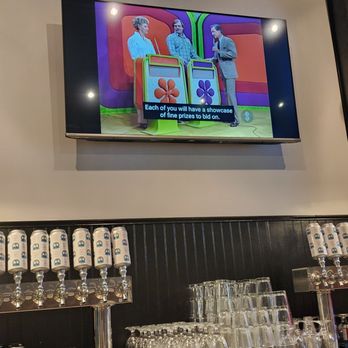 Jolly’s Pizza - How's that for some 80s hair?!?! - Breweries Near Me - North Royalton, Ohio Jolly’s Pizza - How's that for some 80s hair?!?! - Breweries Near Me - North Royalton, Ohio