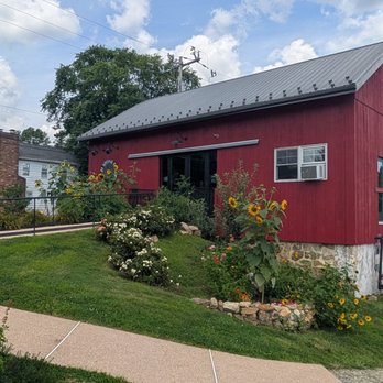 Old Stone Cider - Outside of the cidery - Cideries Near Me - Lewisville, Pennsylvania