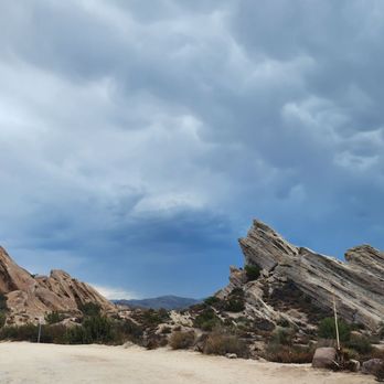 Vasquez Rocks Natural Area Park - Parks Near Me - Agua Dulce, California Vasquez Rocks Natural Area Park - Parks Near Me - Agua Dulce, California