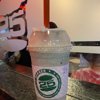 Burger 25 - Girl scout thin mint shake - Burgers Near Me - Toms River, New Jersey