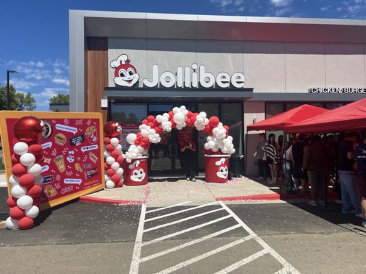 Jollibee by null