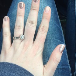 The Palm Tree Hair and Nail Salon - Bummed my gel mani lasted less than 24 hours. :(