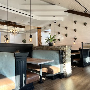 Toast Kitchen & Bar - Interior - Breakfast & Brunch Near Me - Brea, California Toast Kitchen & Bar - Interior - Breakfast & Brunch Near Me - Brea, California