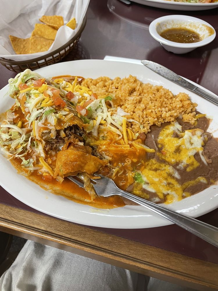 Victors Restaurant — Mexican restaurant in Yreka
