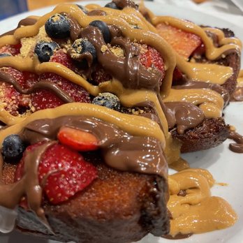 Brownstone Pancake Factory - Nutella Peanut Butter Crispy French Toast - Breakfast & Brunch Near Me - Edgewater, New Jersey