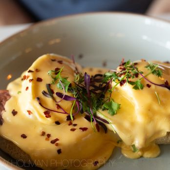 The Hive Social - benedict - Coffee & Tea Near Me - Oregon City, Oregon