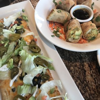 BJ's Restaurant & Brewhouse - New American Near Me - Oxnard, California