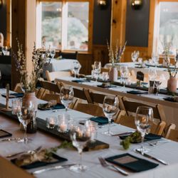 Pocketful Productions - Table set-up at Big Sky Golf in Pemberton