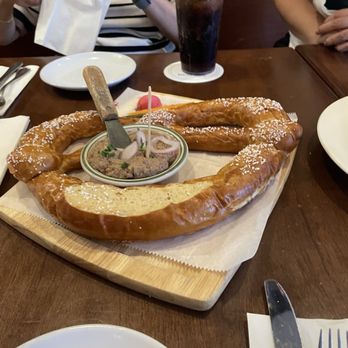 Manor Oktoberfest - Giant Pretzel - Fresh, warm pretzel served with liverwurst spread and onions. - German Near Me - Forest Hills, New York