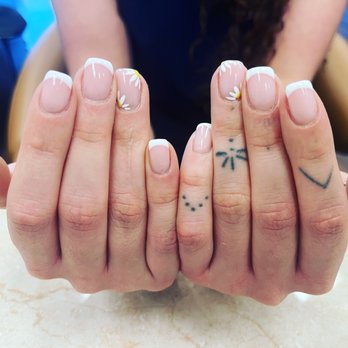 Central Nails & Spa - Nail Salons Near Me - Boonton, New Jersey