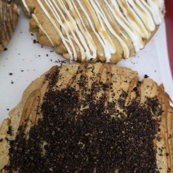 Crave Cookies - Evanston - Desserts Near Me - Evanston, Illinois