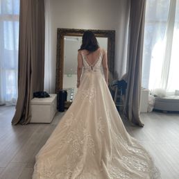 A line wedding dress