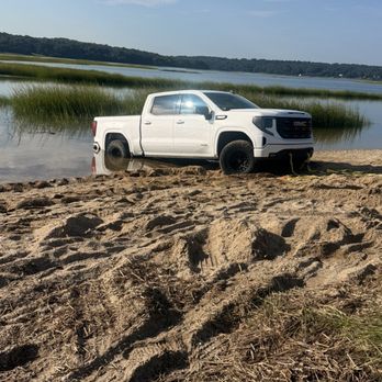 Tomco Auto Repairs - Needed specialty tow - Auto Repair Near Me - Bethpage, New York Tomco Auto Repairs - Needed specialty tow - Auto Repair Near Me - Bethpage, New York