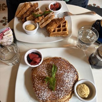 DK PubLIC - Pancakes Chicken n Waffles - Cafes Near Me - Long Island City, New York DK PubLIC - Pancakes Chicken n Waffles - Cafes Near Me - Long Island City, New York
