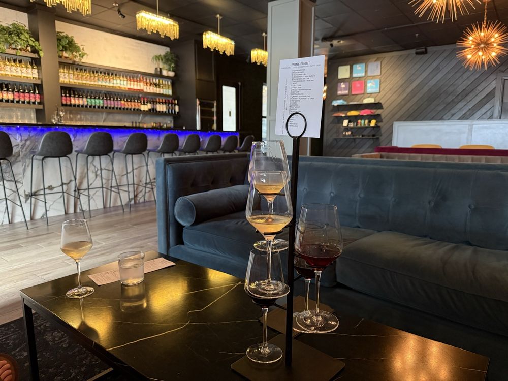 Brix and Mortar Urban Winery - Avalon Park Image