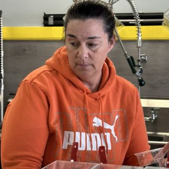 FiredUp Nutrition - Rebecca the owner making me a smoothie! - Coffee & Tea Near Me - Affton, Missouri