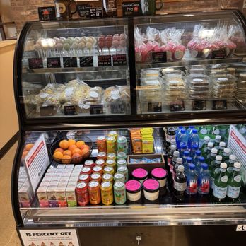 Frunchroom Collective - Pastries - Venues & Event Spaces Near Me - Libertyville, Illinois