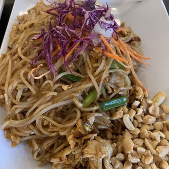 Pad Thai - Thai Near Me - Saint Louis, Missouri