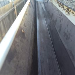 Super clean gutter