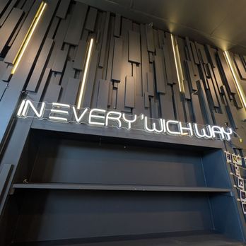 Hencredible - Dining room - Sandwiches Near Me - Las Vegas, Nevada Hencredible - Dining room - Sandwiches Near Me - Las Vegas, Nevada