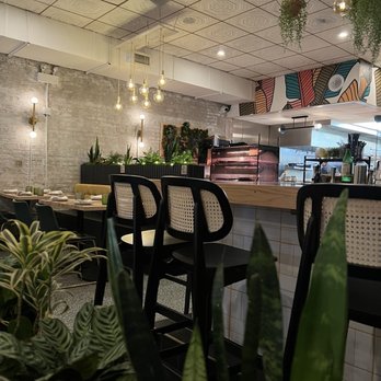 PORT UNION - inside dining - Gluten-Free Near Me - Chicago, Illinois