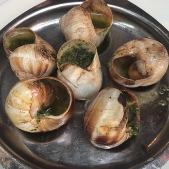 Le Mesturet - Escargot - really well prepared. The pesto sauce was so good - Bistros Near Me - Paris, 75 Le Mesturet - Escargot - really well prepared. The pesto sauce was so good - Bistros Near Me - Paris, 75