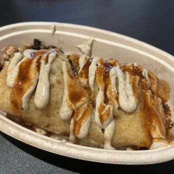 Jumieka NYC - Jerk Burrito w Chicken - Caribbean Near Me - New York, New York Jumieka NYC - Jerk Burrito w Chicken - Caribbean Near Me - New York, New York