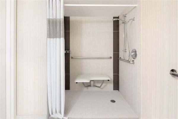 Hyatt Regency Milwaukee by null