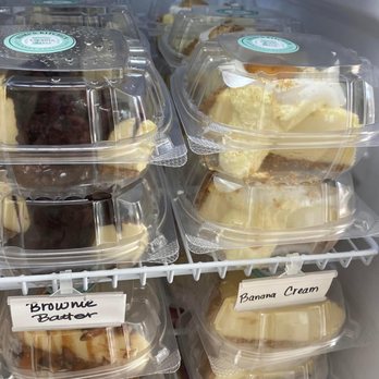 Mimi’s Kitchen - Brownie Batter and Banana Cream cheesecake - Bakeries Near Me - Hillsboro, Ohio