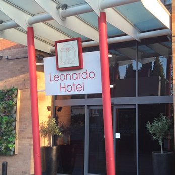 Leonardo Hotel - Entrance - Hotels Near Me - Gt Lon, XGL