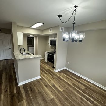 YRL 95 Management - Flooring Near Me YRL 95 Management - Flooring Near Me