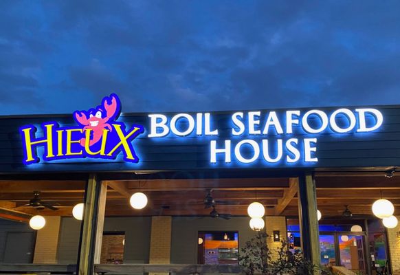 HIEUX Boil Seafood House by null