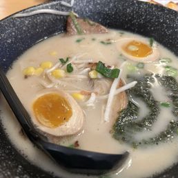 ramen with pork belly