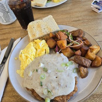 AM Goodness Cafe - Chicken Fried Steak - Cafes Near Me - Vista, California