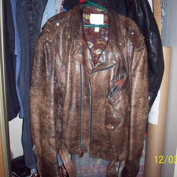 Shoney's Clothing - My second favorite jacket, bought at Shoney's. Purchased many others there, too. - Shopping Near Me - Toronto, Ontario Shoney's Clothing - My second favorite jacket, bought at Shoney's. Purchased many others there, too. - Shopping Near Me - Toronto, Ontario